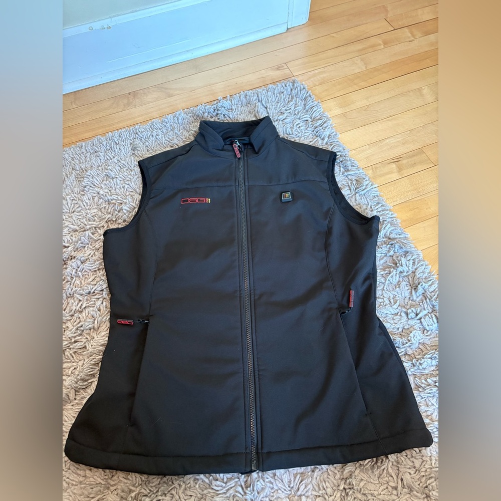 Dsg women’s heated Black Sleeveless Zip-Up Vest